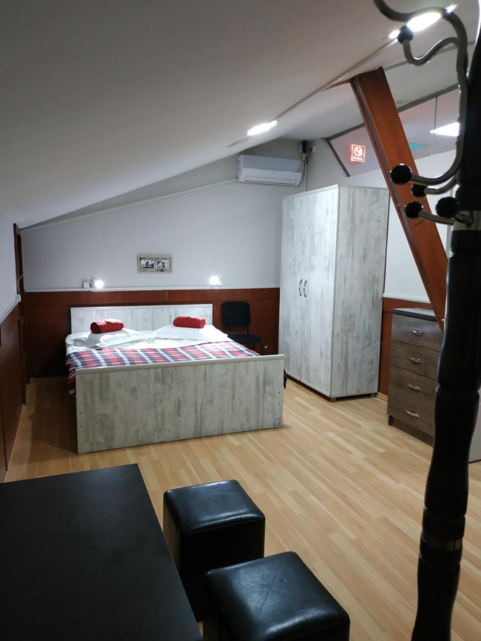 Hostel Portal Tbilisi Luaran gambar