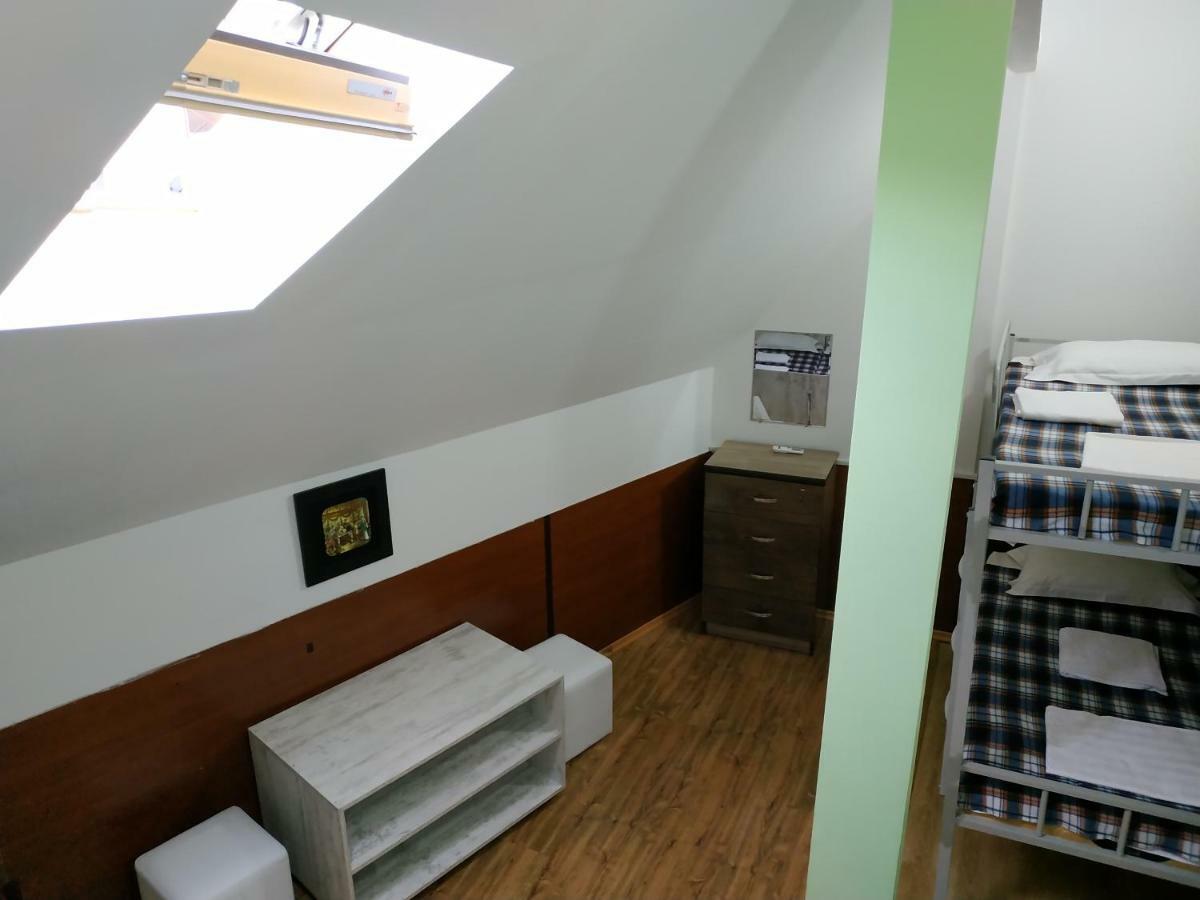 Hostel Portal Tbilisi Luaran gambar